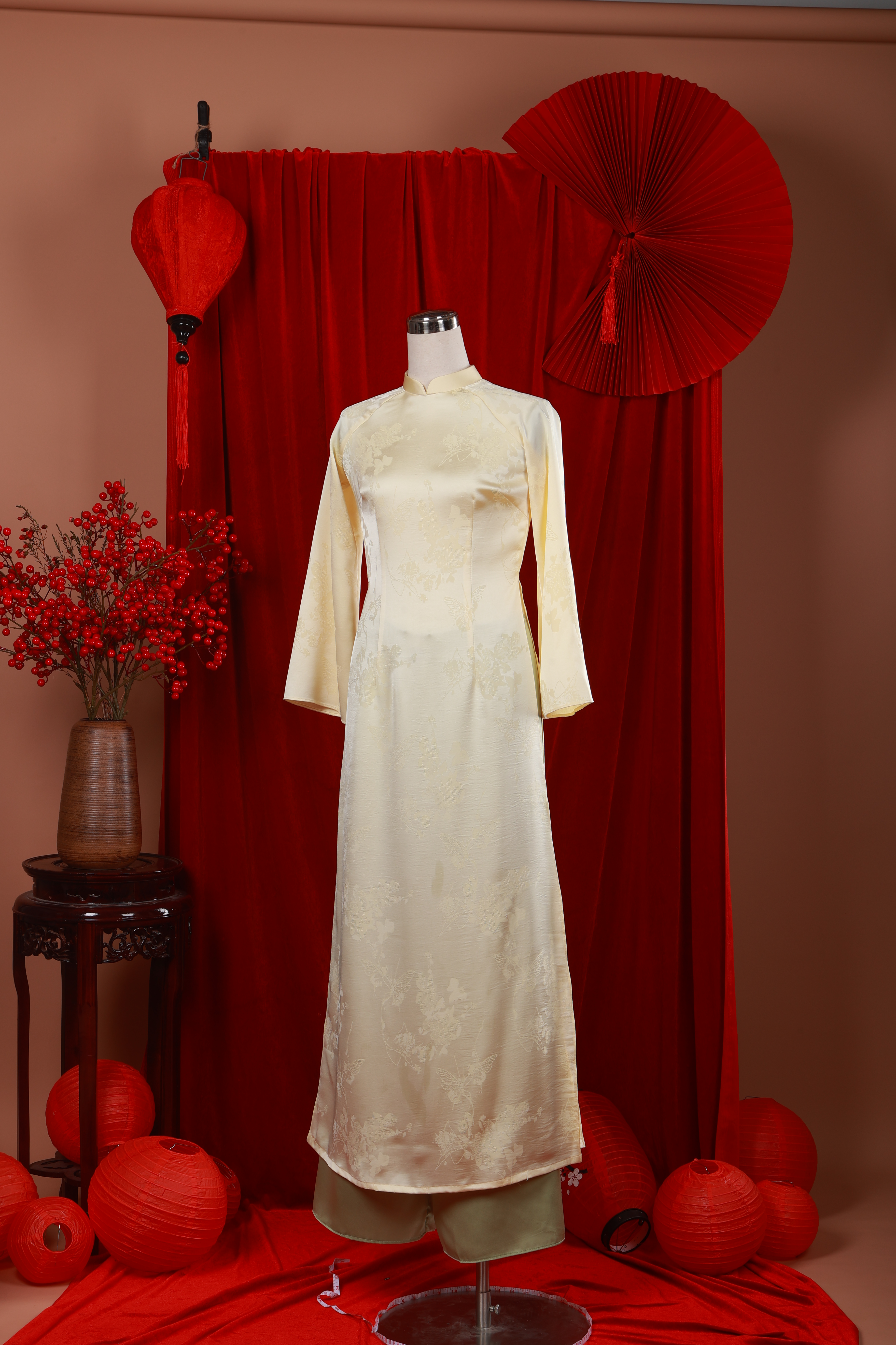 Áo dài Thanh Ngọc - góc 4/31