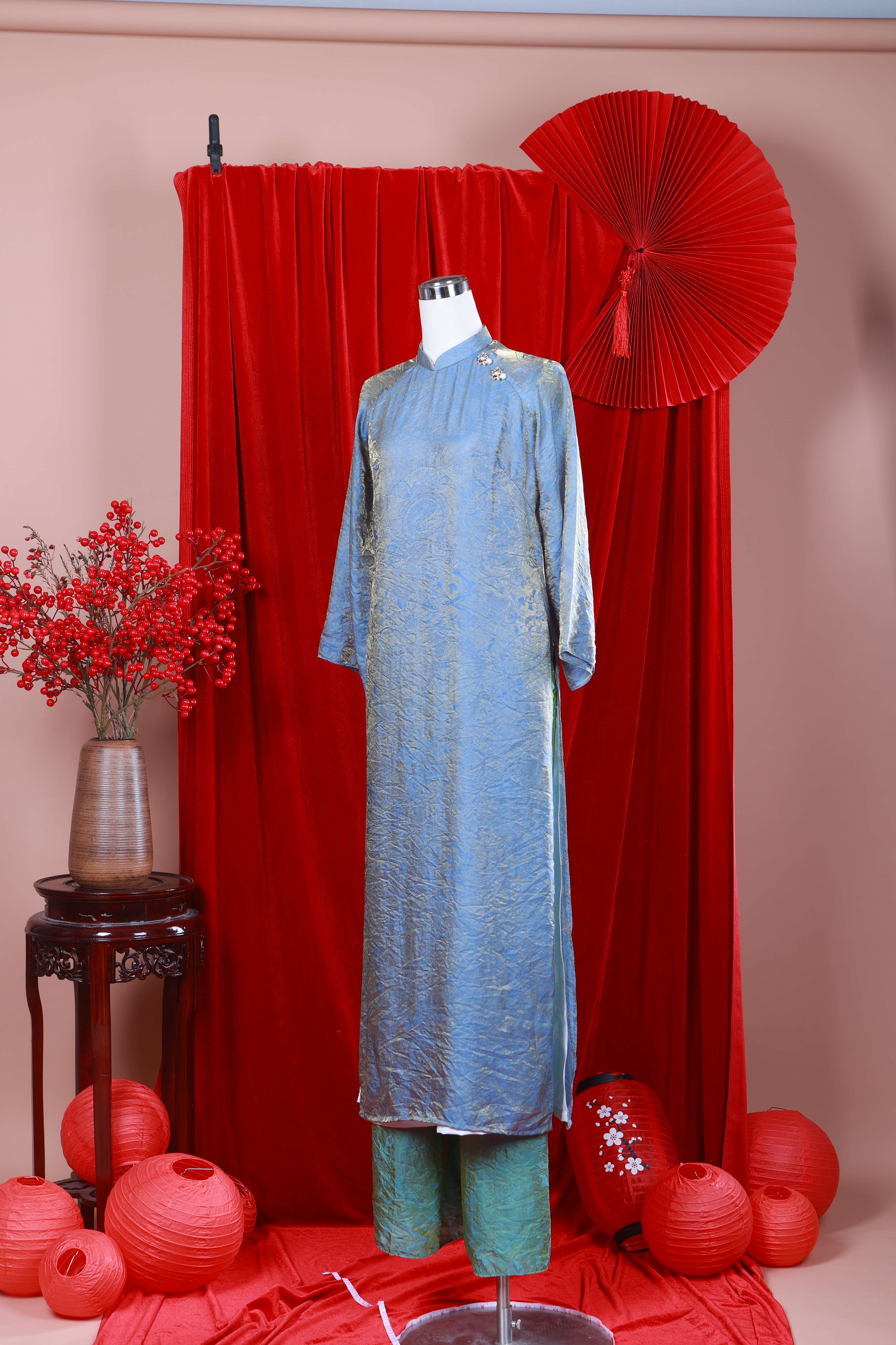 Áo dài Thủy Sắc - góc 2/36