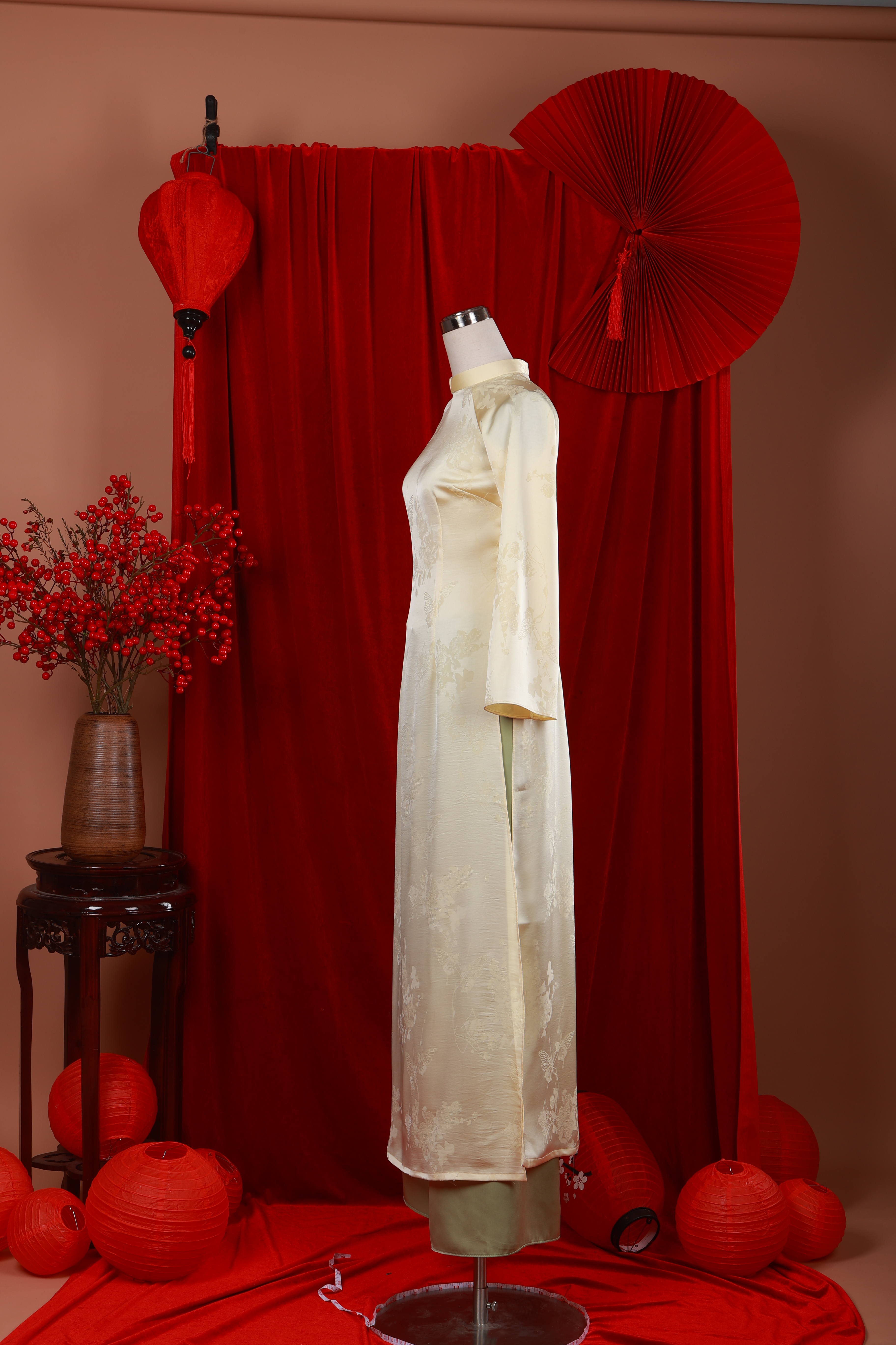 Áo dài Thanh Ngọc - góc 9/31